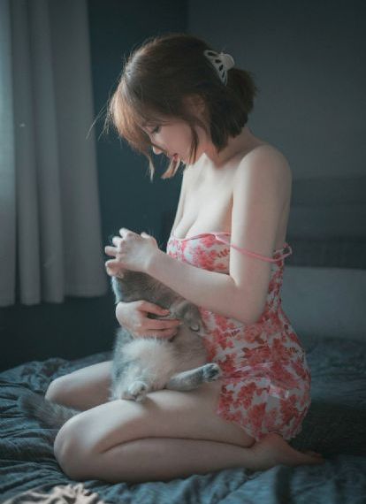 伊人免费在线
