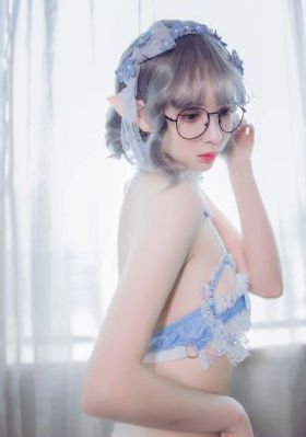 海底娇娃蓝华